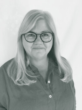 Karin Schiller Portrait Karin Schiller / Reden mit Schiller